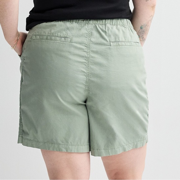 Sonoma Goods For Life® Easy Paperbag Waist Bermuda Shorts Grey NWT Size M - Picture 2 of 2